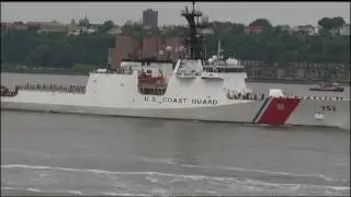 Parade of Ships at New York Fleet Week 2017