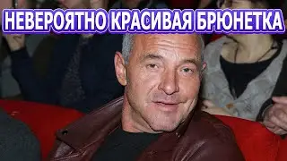 КТО ЖЕНА И ЕСТЬ ЛИ ДЕТИ У МАКСИМА ДРОЗДА? АКТЕР СЕРИАЛА ДОЖДЬ НА ИСХОДЕ ЛЕТА (2024)