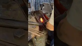 Forging a Steel Block into a Wood-Splitting Hammerhead: Detailed Shaping & Refinement (Part 2)