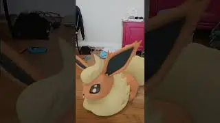 REAL FLAREON Pokemon ! Not fake at all