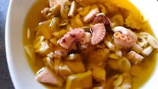 OCTOPUS IN EXRA VIRGIN OLIVE AND VINEGAR ( GREEK STYLE)