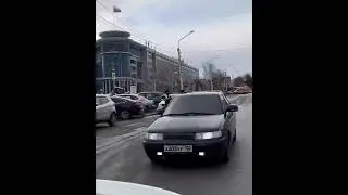 как они ее не заметили 😂😂🚔👮‍♂️😂😂