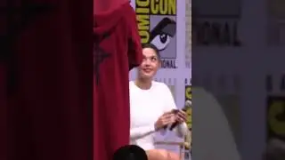 Gal Gadot in tight white minidress and highheels shows amazing legs and little upskirt