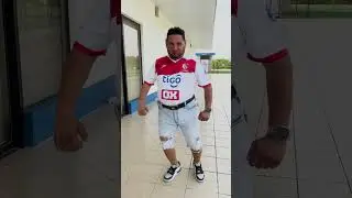 El más guapo de shorts