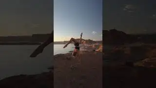 The most gorgeous scenery ✨ #handstand #lakepowell #yoga #lake #explore