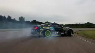 750HP, 100+mph Ford Mustang Drifting