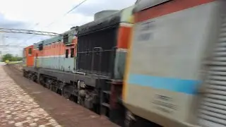 Alone LDH WDG3a 14711 Furiously Chugs with 14806 BME YPR AC Express through Begdewadi