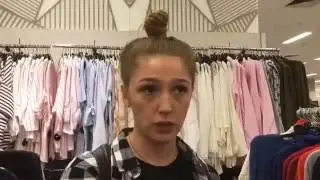 Девушки во время шопинга 🛍 ➡️ @ agentgirl    AgentGirl   Настя Ивлеева