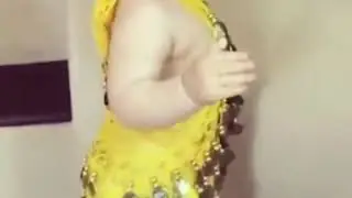 اجمل بنوته عسل رقاصه صغننه