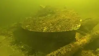 Подводная охота на Волге, затопленная лодка