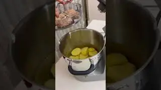 Котлеты со сложным гарниром и подливкой без муки на KENWOOD cooking chef