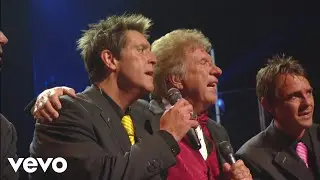 Gaither Vocal Band, Ernie Haase & Signature Sound - Sitting At the Feet of Jesus [Live]