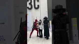 Do you know any cosplayers here?|Chinese anime convention|take photos | vograce