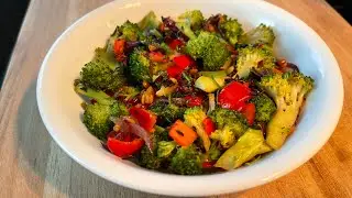 Garlic Roasted Spicy Broccoli | Easy Garlic Roasted Broccoli Recipe | Broccoli Pepper Roast