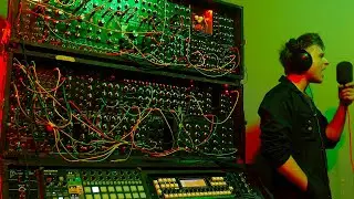 Robbie Williams on modular lol. SUPREME