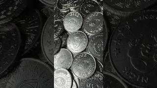 Lucky coins in clear goo 🪙