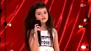 у 7 летней девчонки очень необычный голос!