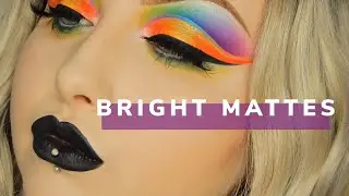 BEAUTY BAY EYN 42 BRIGHT MATTES PALETTE