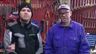 NA KOLJESOH STARIH AVTOH - avtor Zlatka PEROVIČ
