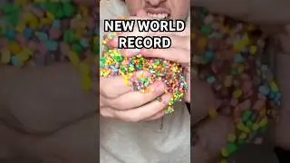 WORLD'S BIGGEST NERDS GUMMY CLUSTER 
