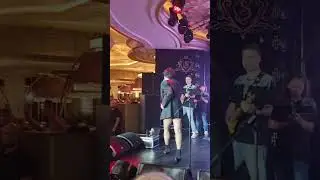 Лолита перепела Моргенштерна (Кадиллак)