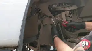 FRONT BRAKE FLEXI HOSES -how to replace- ford ranger-  recall 19s12