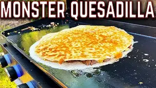 CAN YOUR GRIDDLE HANDLE THIS? MONSTER BREAKFAST QUESADILLA! EPIC GRIDDLE COOK, EASY RECIPE!