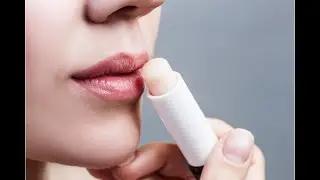 What is Chapstick Made of and Why Does it Work?