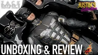 Hot Toys Batman Tactical Suit 2.0 Zack Snyders Justice League Unboxing & Review