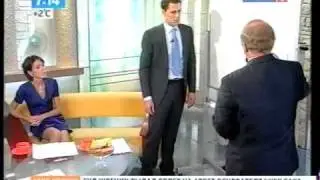 Как въезжать на круг? Чем обгон отличается от опережения?