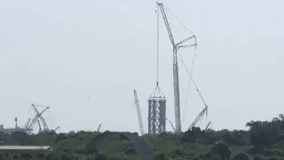 SpaceX lifts second tower segment into place for Florida Starship launch pad