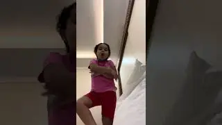 كوكي فتحت الكاميره وعملت فيديو لوحدها 😂😂