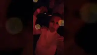 Виктория Боня под кайфом поет