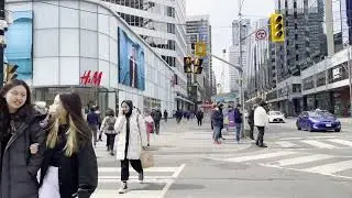 4K🇨🇦 CANADA Travel - TORONTO Yonge-Dundas Square and Shopping Eaton Centre