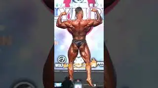 Chris Bumstead - - Olympia 2022 - Classic Physique Olympia Pre-Judging