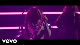 SZA - The Weekend (Live) - #VevoHalloween