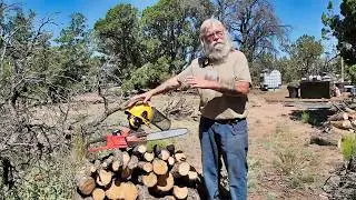 Cut Firewood with Ease: The Perfect Chainsaw for Nomads and Off-Grid Living!