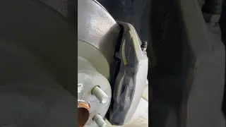 Tesla Model Y Brake Disks after 25.000km 😁