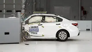 2018 Kia Rio driver-side small overlap IIHS crash test