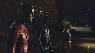 Arrowverse Trinity vs Earth-X Doppelgangers - Crisis on Earth-X Part 2 (HD)