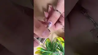 💅💜Easy stripping tape nail art design #nailart2023 #youtubeshorts #shorts #shortvideo