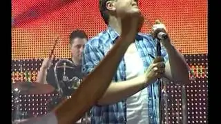 Aco Pejovic - Sreco moja - (Live) - (Koncert Zivota - Skenderija 19.05.2011.)