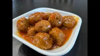Albondigas hechas en Casa con una Salsa Criolla