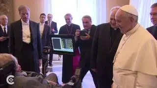 Pope Francis meets Stephen Hawking