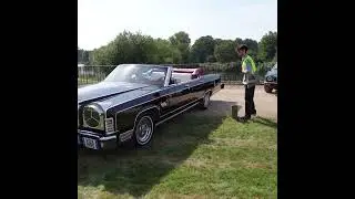 Reverse parking a 1978 Lincoln convertible