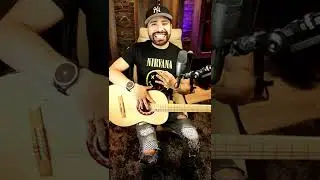 CORTO MI GUITARRA POR LA MITAD, PARA DESCUBRIR SI TIENE ALMA !!!