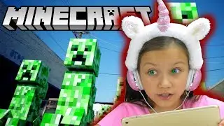 СПАСАЕМ КОТЯТ в Minecraft Строю 400 ЭТАЖНЫЙ Дом летсплей VIki Show