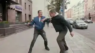 Edward Bil дерётся с алкашами. Новая драка.
