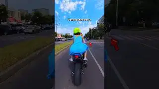 Такого я еще не ВИДЕЛ..😅 Один вопрос, зачем ОНО им?😂 #bikelover #reaction #bikelife