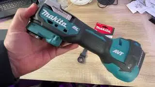 Makita 18V LXT Lithium-Ion Brushless Cordless StarlockMax Multi-Tool Unboxing and instructions